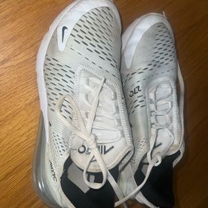 Nike air max 270s